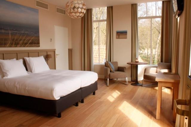 Loetje Overveen Bloemendaal Room photo