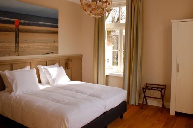 Loetje Overveen Bloemendaal Room photo