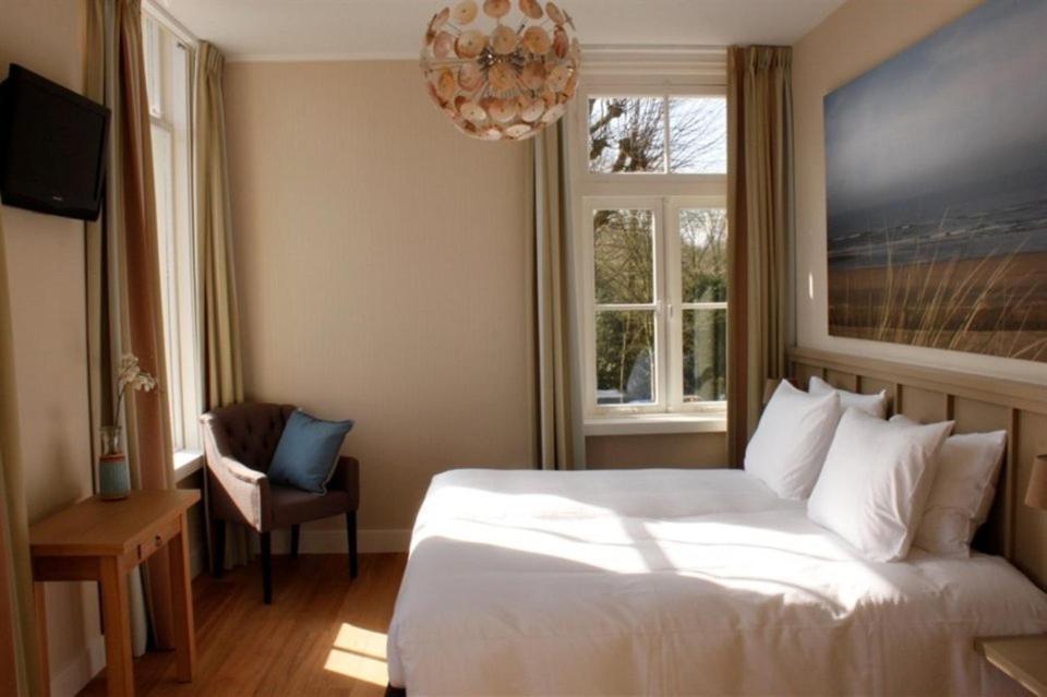 Loetje Overveen Bloemendaal Room photo