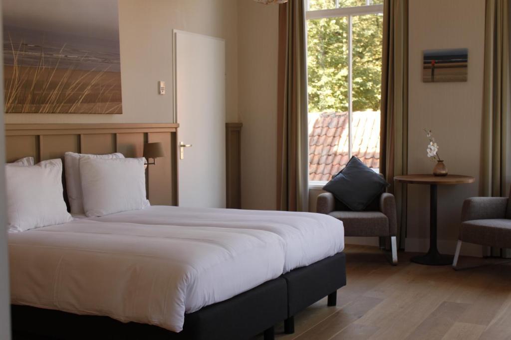 Loetje Overveen Bloemendaal Room photo