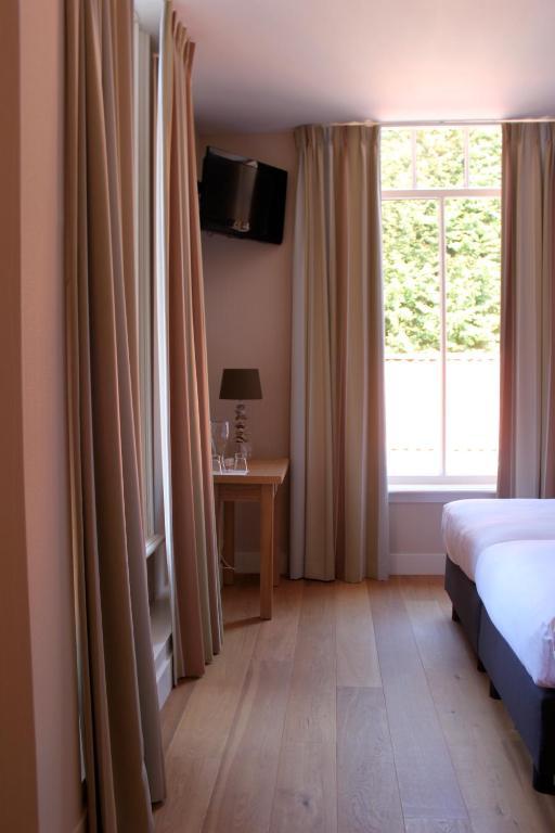 Loetje Overveen Bloemendaal Room photo