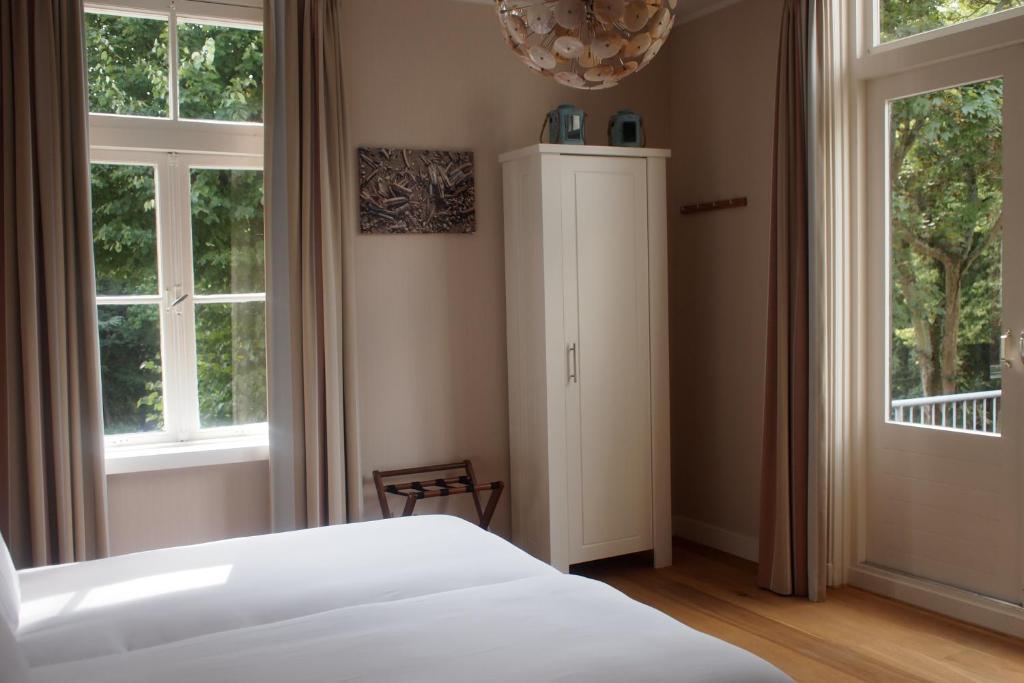 Loetje Overveen Bloemendaal Room photo